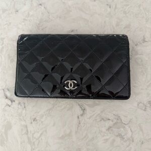 Chanel Vintage 2008-2009 Black Quilted Leather Wallet and Silver-Tone Hardware